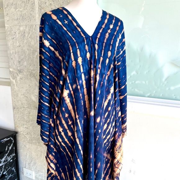 0028/ Indigo Blue Short kaftan, Mini caftan - Picture 6 of 7